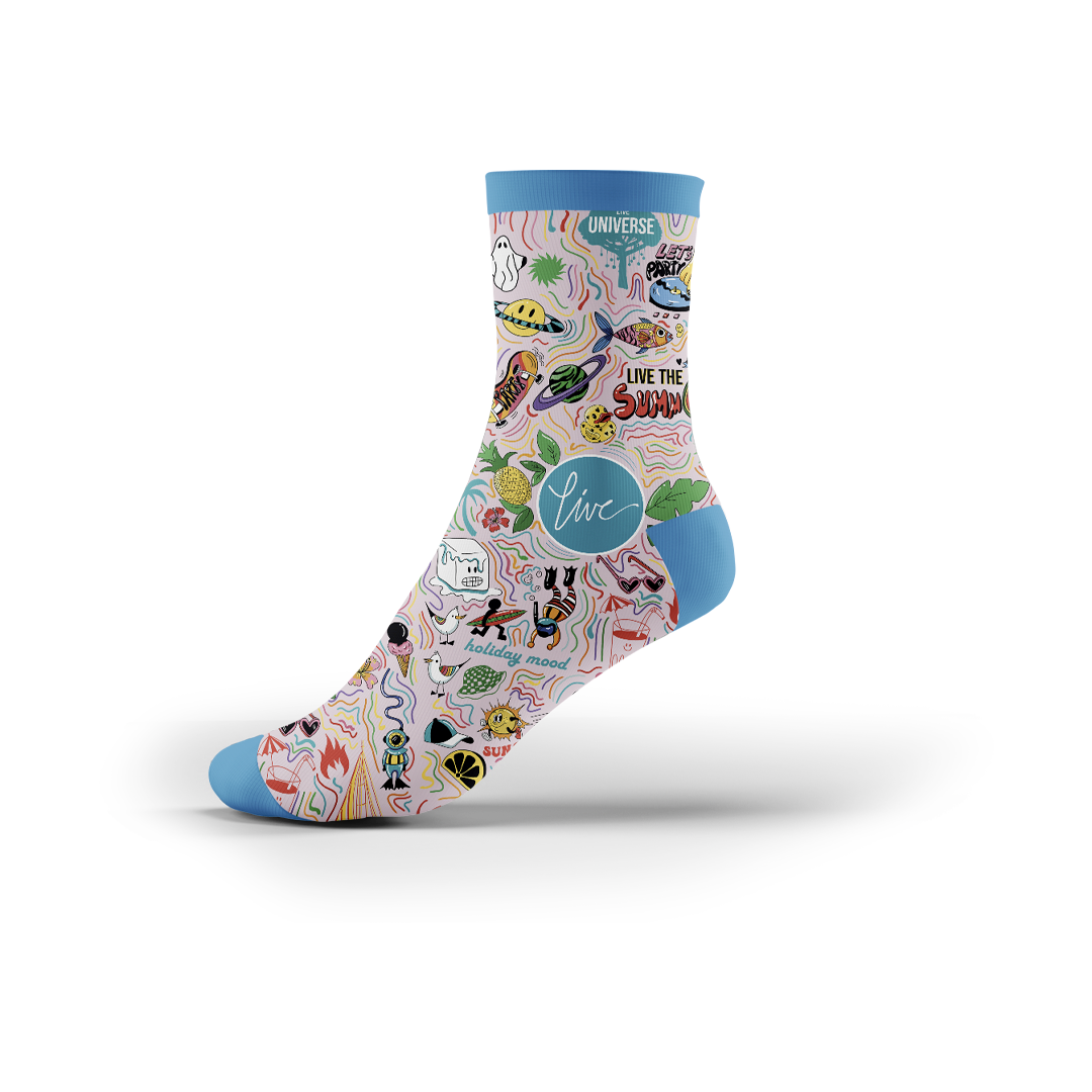 Calcetines blancos con dibujo colores